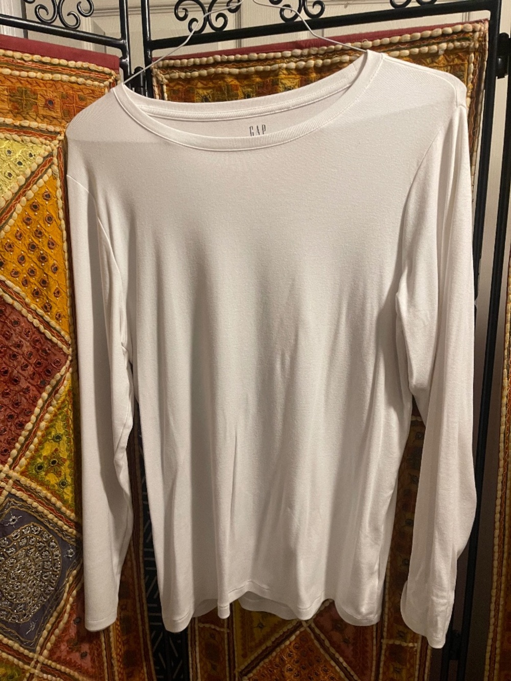 Gap Long Sleeve White Tee Size XXL